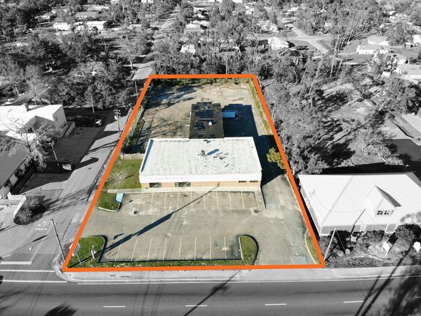 Free Standing Retail Warehouse- Highway 98: 1820 W 15th St, Panama City, FL 32401